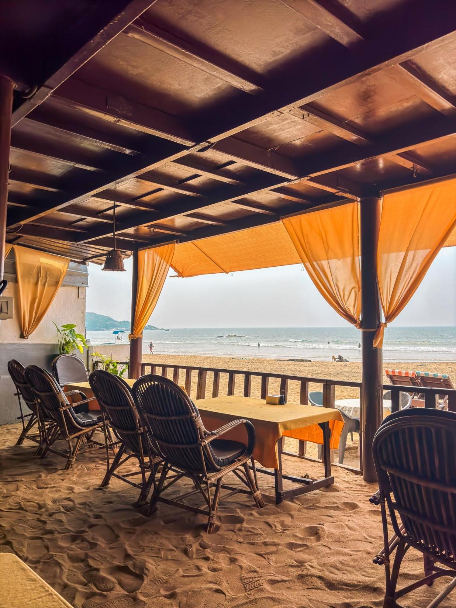 Agonda Sunset Beach Resort Exterior photo